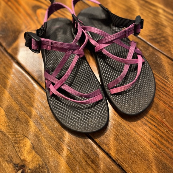 Chaco Sandals Size 6 - Picture 1 of 6